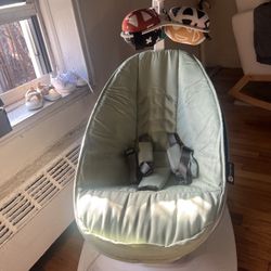Mamaroo Baby Swing 