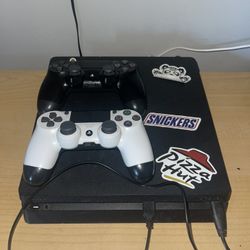 PS4 Slim