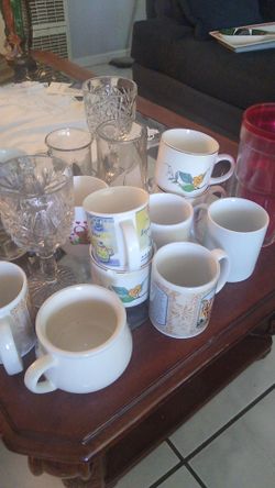 Coffee cups , glass cups Make me an offer