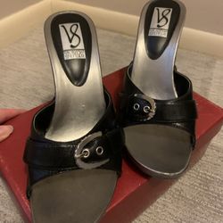 Victoria Spencer Heels 