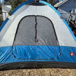 Suisse Sport Yosemite camping tent.  