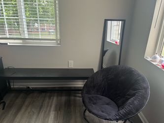 Saucer chair, bench, mirror.