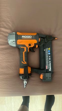 Rigid 18 gauge brad nailer for finish carpentry