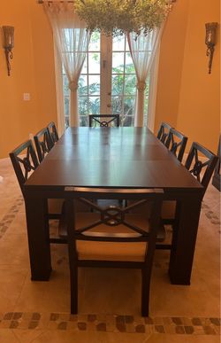 Dining room Table and 8 chairs includes Buffet and Mirror