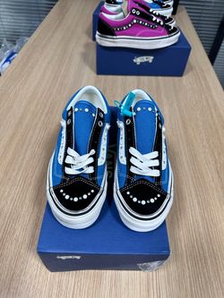 Blue pearlized vans brand new