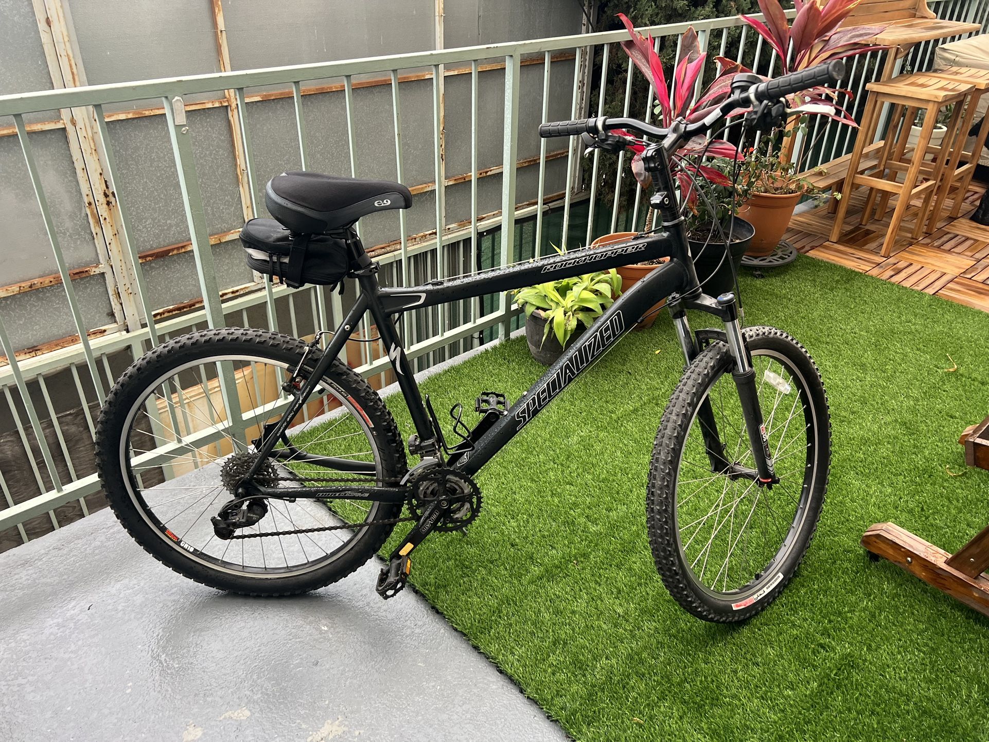 Specialized Rockhopper Bike