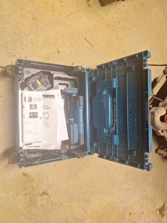 Makita Scanner
