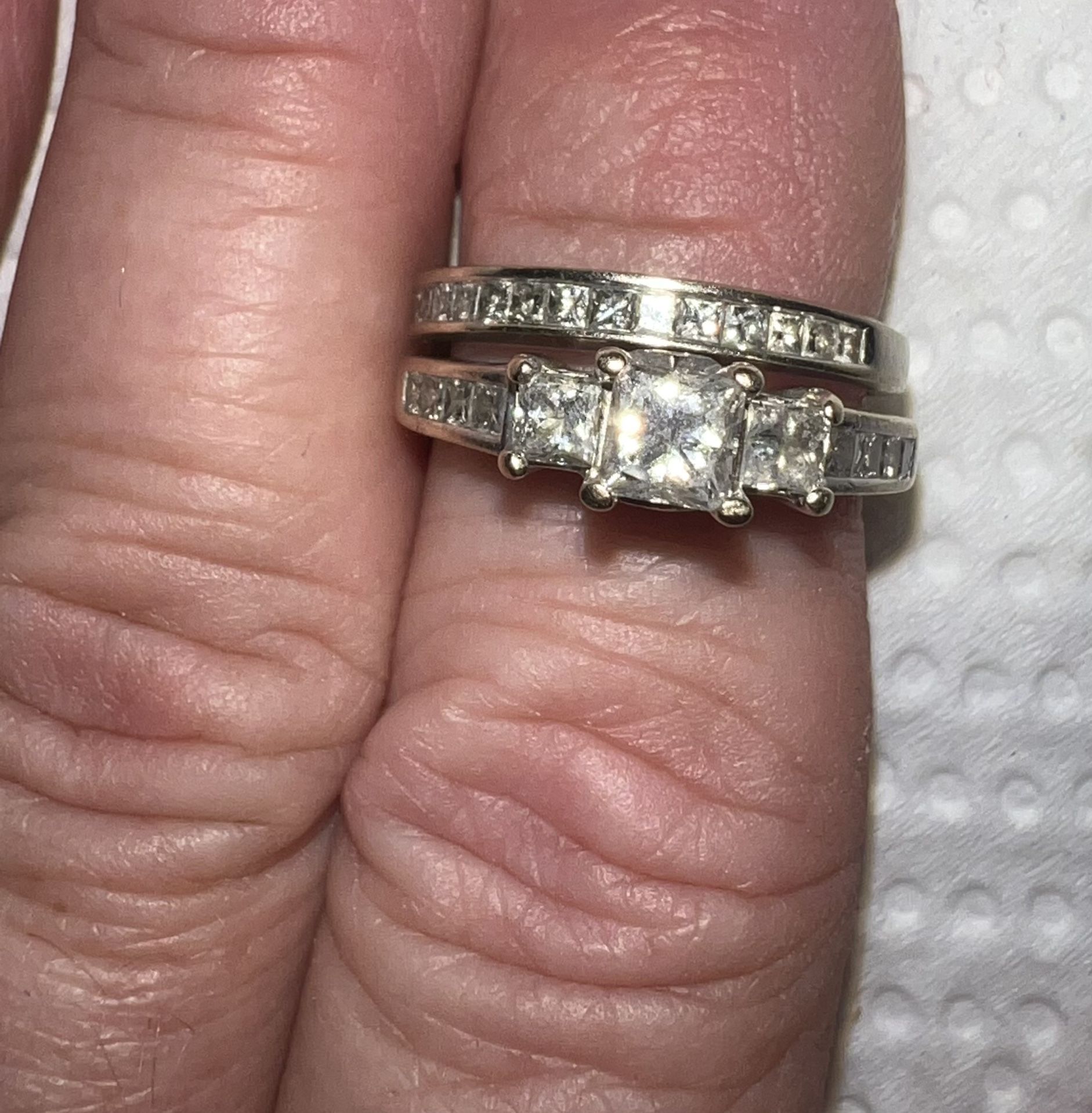 Princess cut 2k Diamond bridal set