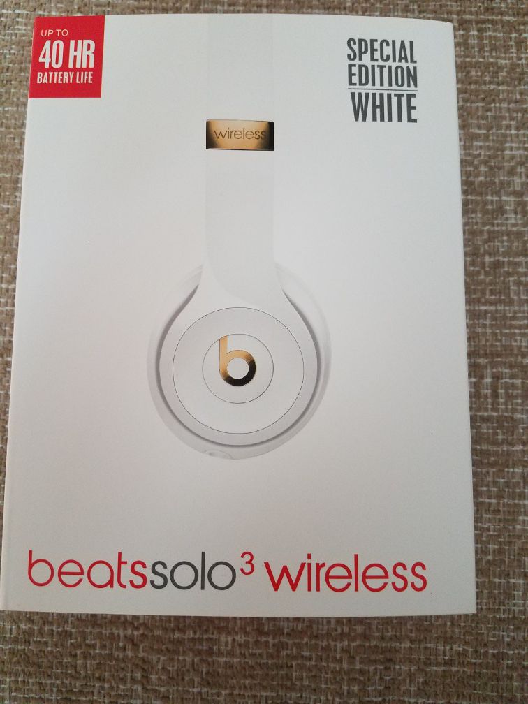 Beats Solo3 Wireless Headphones White/Gold