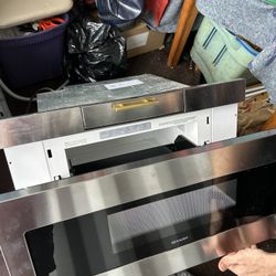 In Cabinet Drawer Style Microwave