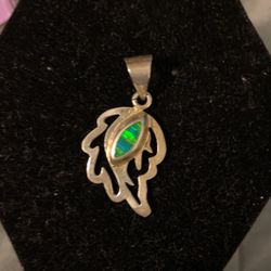 SS Mexican Native Vegetation Plant Pendant 