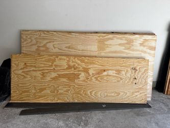 Plywood