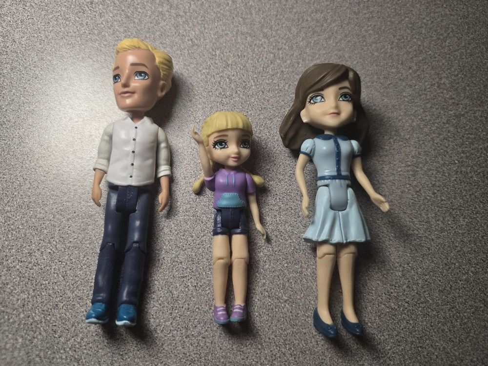 Little Tikes Place Doll House Family Mom Dad Teenage Girl