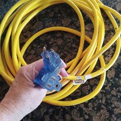 2 Matching Extension Cords