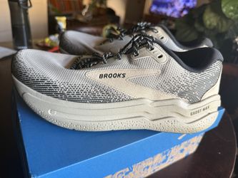 Brooks Ghost Max 2 Men’s 9