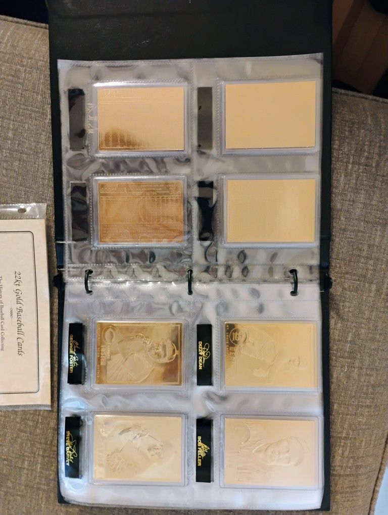 50 22KT Gold Baseball Cards from The Danbury Mínt
