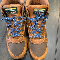 Women’s Size 8 LL Bean Boots