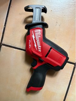 Milwaukee M12 Fuel Hackzall
