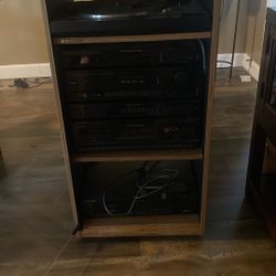 Old School Pioneer Stereo System. 