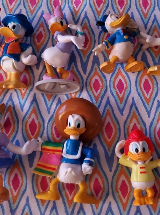Donald Duck And Daisy Duck