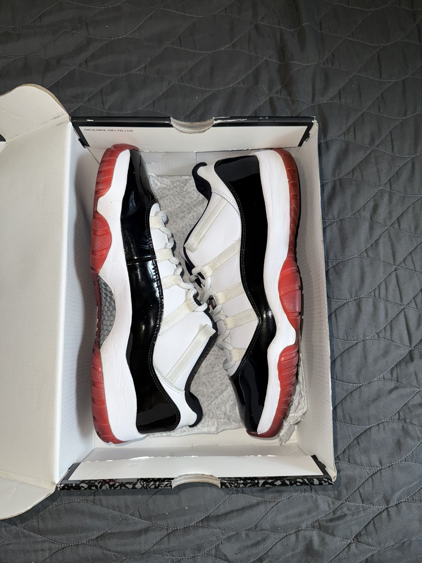 Jordan Retro 11 “ Low Concord Bred “