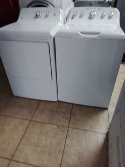 G.E. WASHER AND DRYER EVERYTHING GOOD