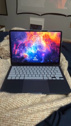 Apple MacBook Neo 13” Liquid Retina Display Apple 18 Pro Chip 8GB 256GB