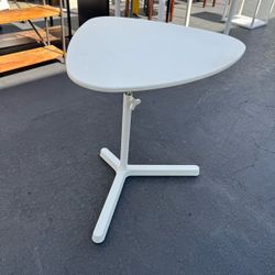 IKEA SVARTASEN White Adjustable Height Laptop Table Excellent Condition Like New