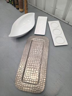 4 Large Metal Porcelain Serving Display Bowls Trays Pier 1 Import Home Restaurant Events