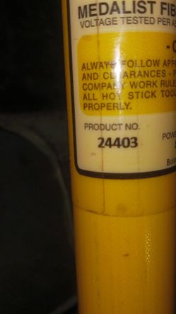 Salisbury Fiberglass Indsulated Rescue Hooks