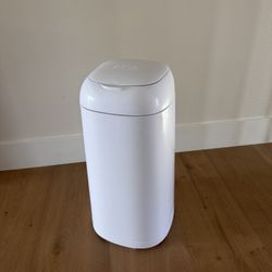 Genie Diaper Bin