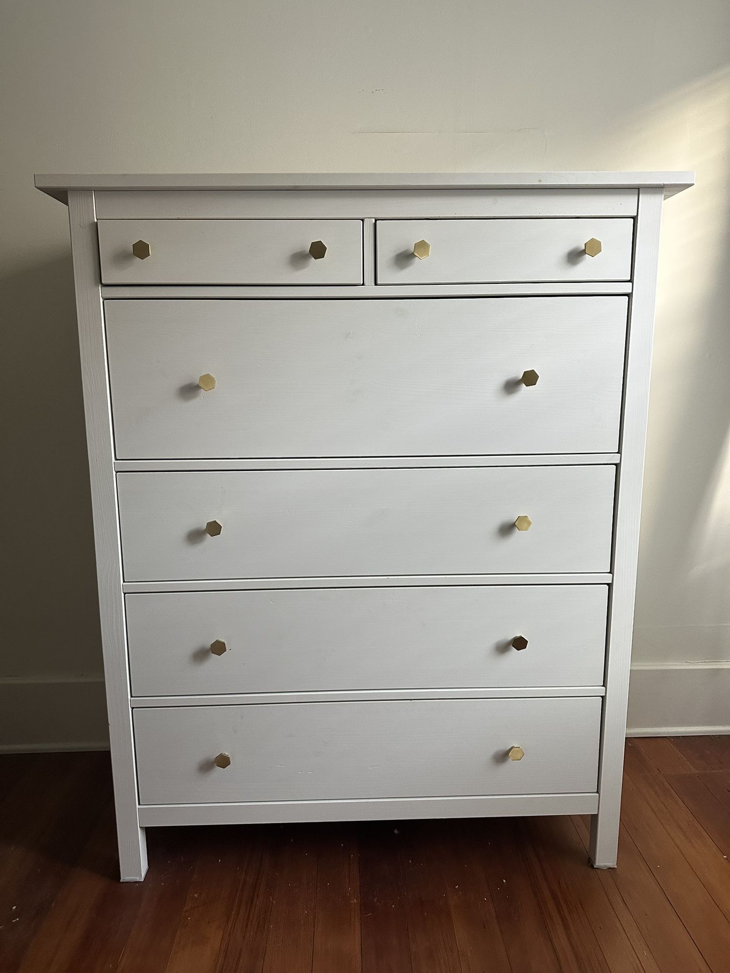 Ikea Hemnes 6-Drawer Dresser White