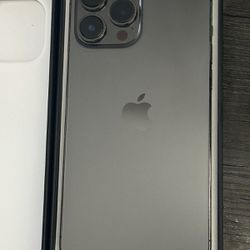Apple iPhone 13 Pro Max - 256 GB - Graphite (Unlocked) (Dual SIM)