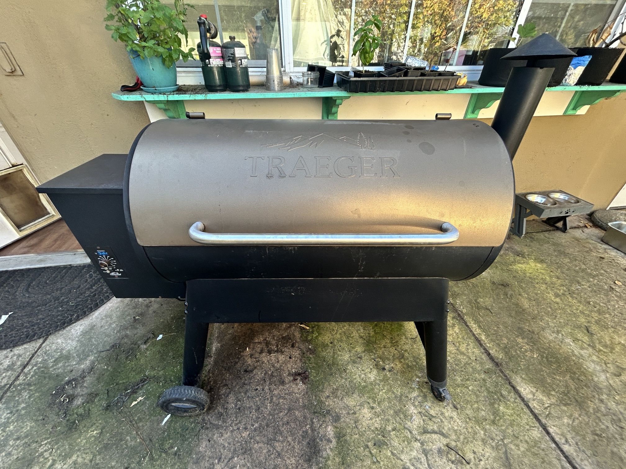 TRAEGER Pro Series 34 & COVER