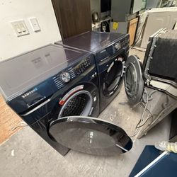 Samsung Washer And Dryer Set 27” Inch