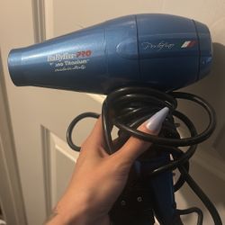Babyliss Blowdryer