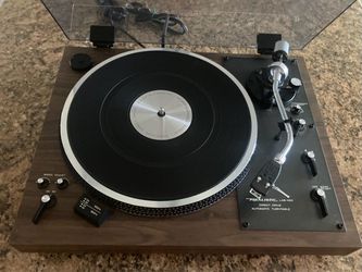 Realistic LAB-420 direct drive turntable - fully serviced.