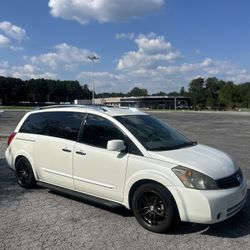 2010 Nissan Quest 