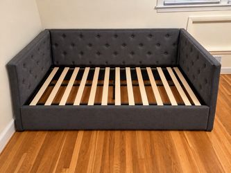 Full-Size Charcoal Gray Tufted Daybed Frame, Excellent Condition