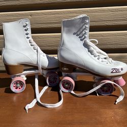 WOMEN ROLLER SKATES SIZE 8 CHICAGO