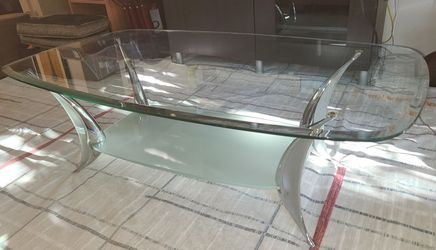 Glass Cocktail/Coffee Table