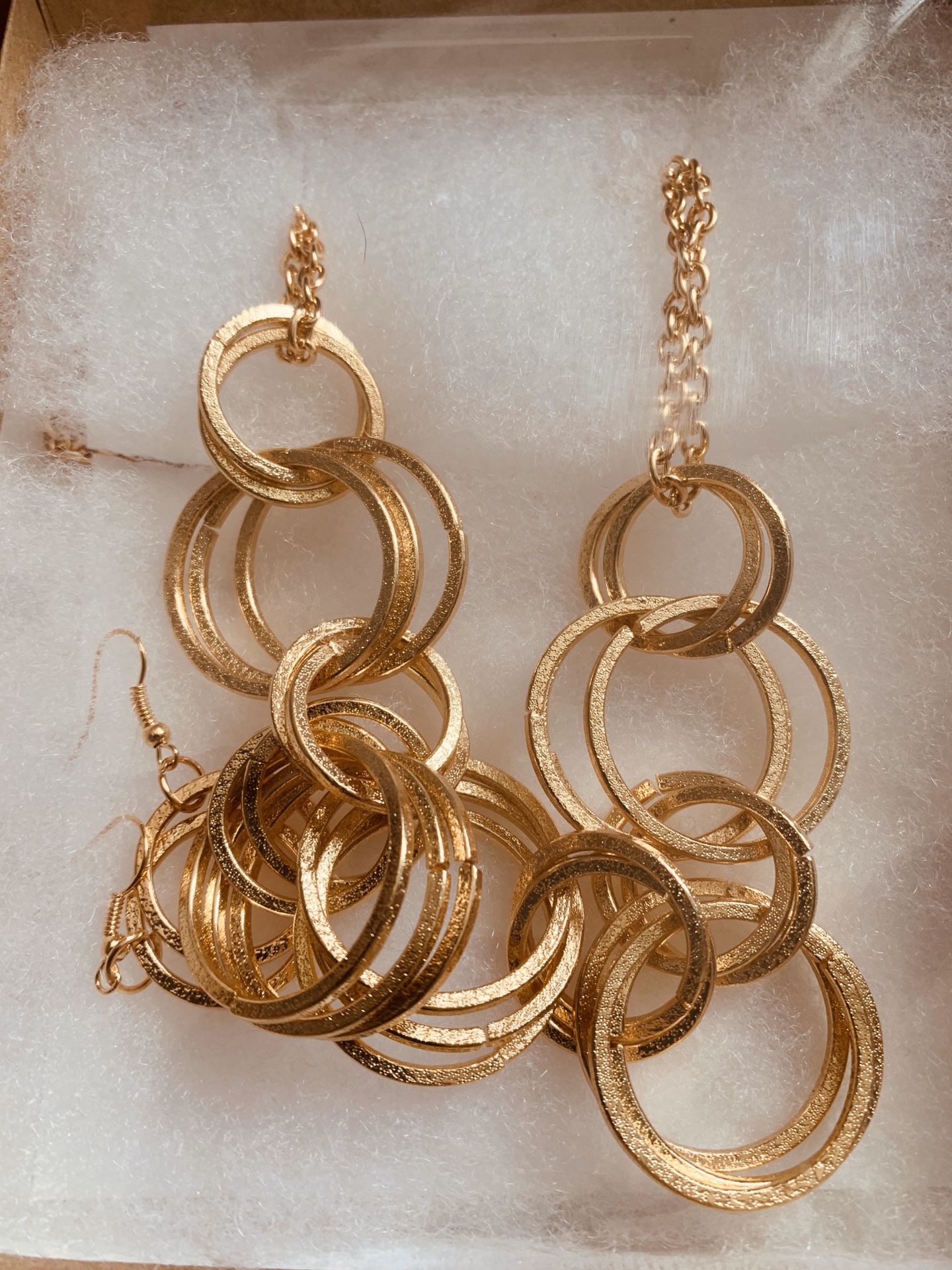 Gold plated hoop necklace and earrings set