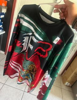 mexico fox shirt never worn XL