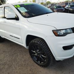 2018 Jeep Grand Cherokee Altitud Edition 
