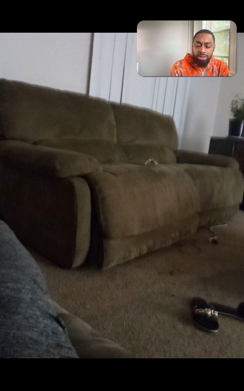 $200 Electric Reclining Loveseat