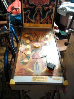 Pin ball machine