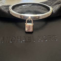 Michael Kors BRILLIANCE Bracelet Micro Pave Gold Plated Bangle
