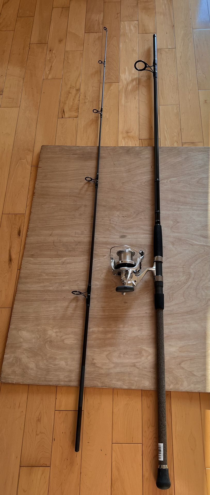 Team Daiwa 10 Ft Surf Rod, 2-piece w. Shimano Ultegra 5500 Spinning Reel, Excellent Cond.