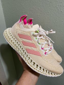 adidas 4DFWD 'Halo Blush' Women’s Size 9 like new