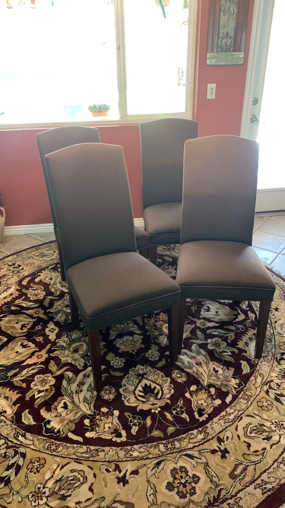 Dining Table Chairs Set Of 4